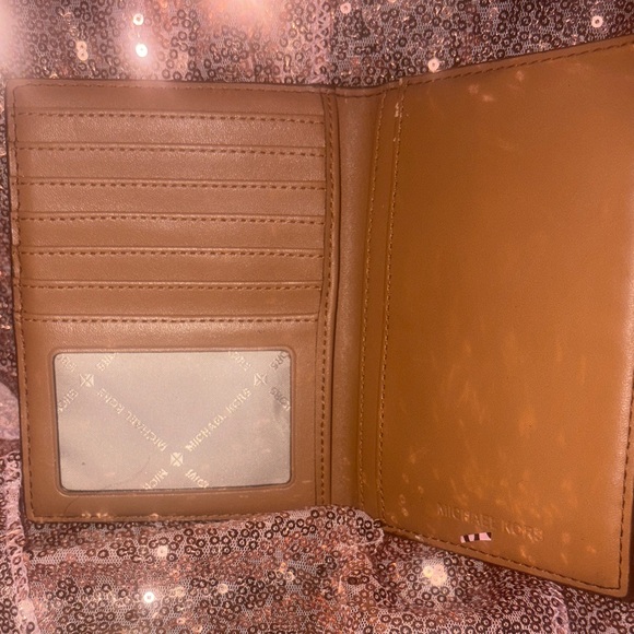 Michael Kors Signature Passport Wallet - Picture 2 of 3